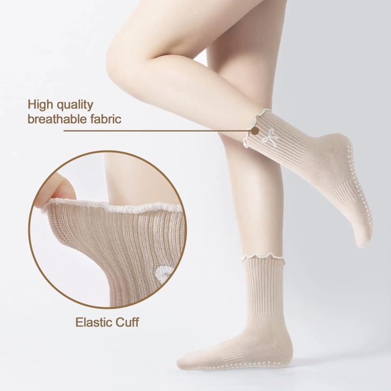 Professional Yoga Socks, Cotto - Pilates & Yoga Unleashed Studio 评论和价格