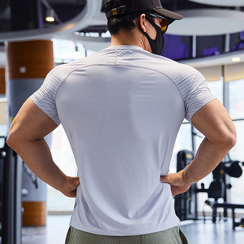 Men Sports T-shirt Dry Fit Sho - Pilates Yoga Wear 评论和价格